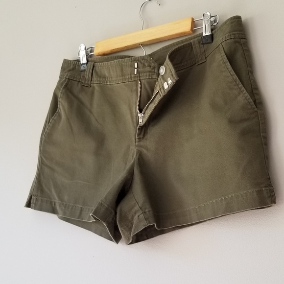 4" NY& CO shorts - Picture 4 of 5